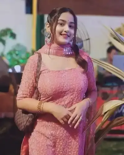 Call Girls Mahoba Cash On Delivery